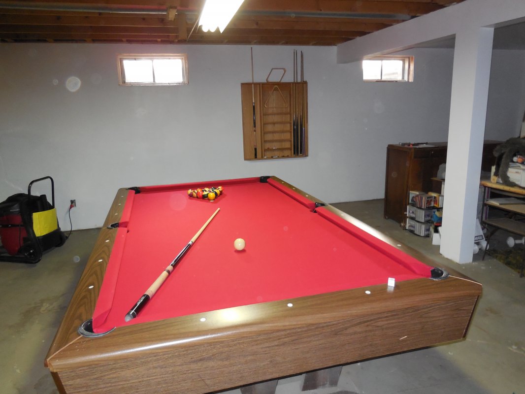 pool table.JPG